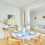 Apartment Le Marais By Studio Prestige
