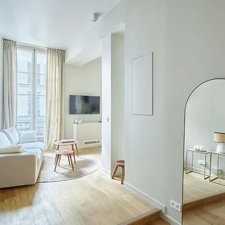 Le Marais By Prestige Apartment